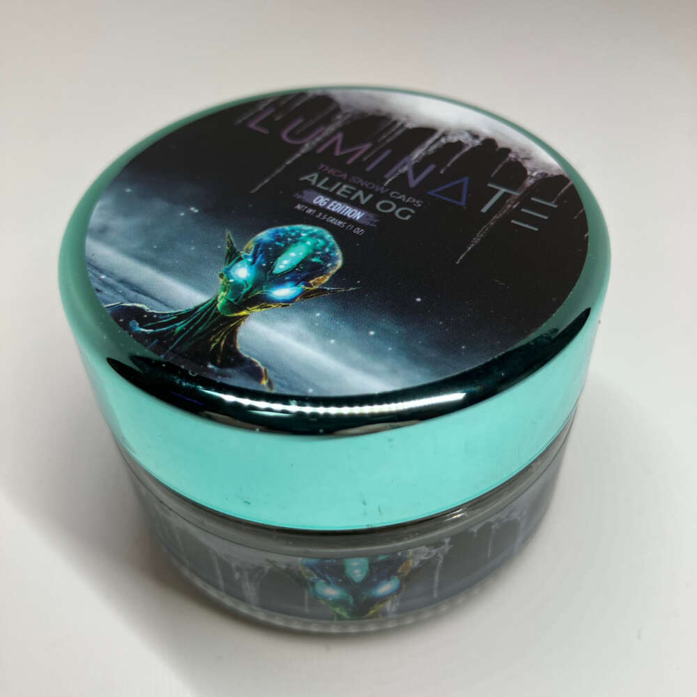 Luminate | Snow Caps | THCA Dusted Buds | Waffle Cane | 3.5g
